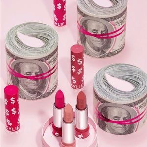 BRAND NEW MONEY ROLL MATTE LIPSTICK